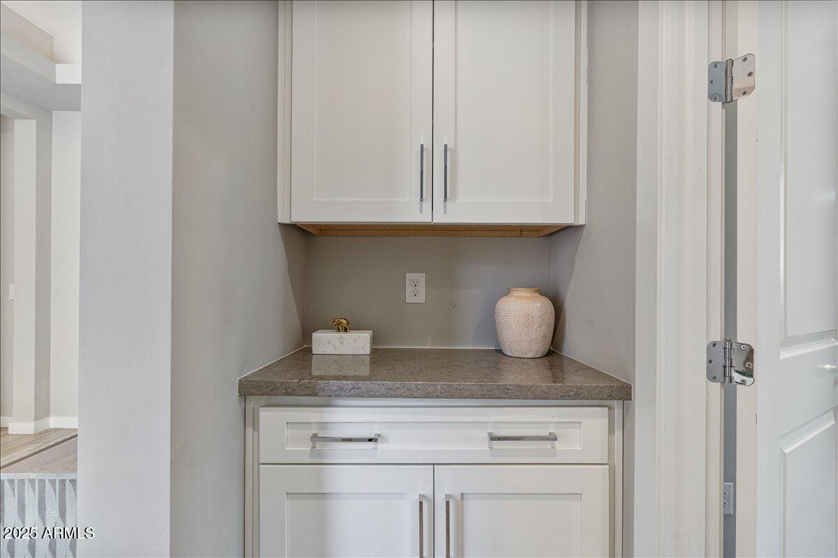 ASTORIA - Residential
