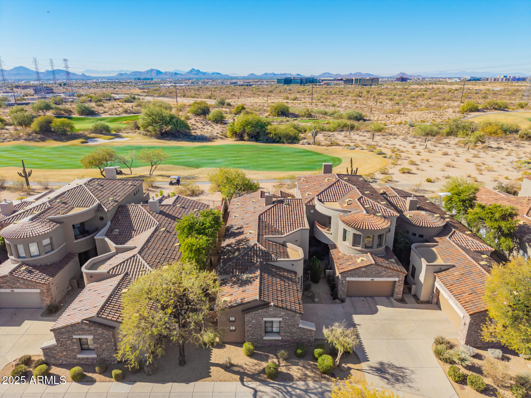 19550 N GRAYHAWK Drive 1124