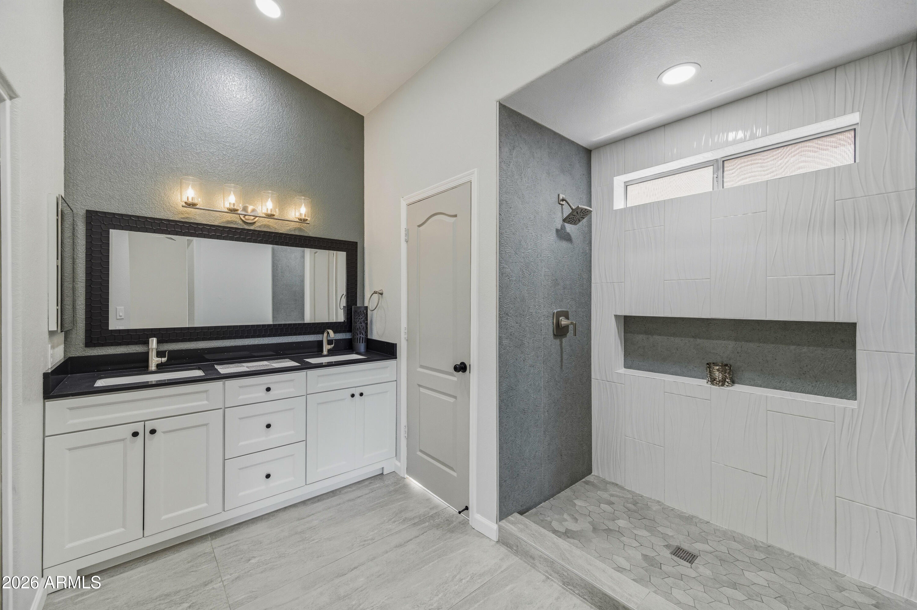 NISBET GREENS LOT 1-24 TR A-C - Residential