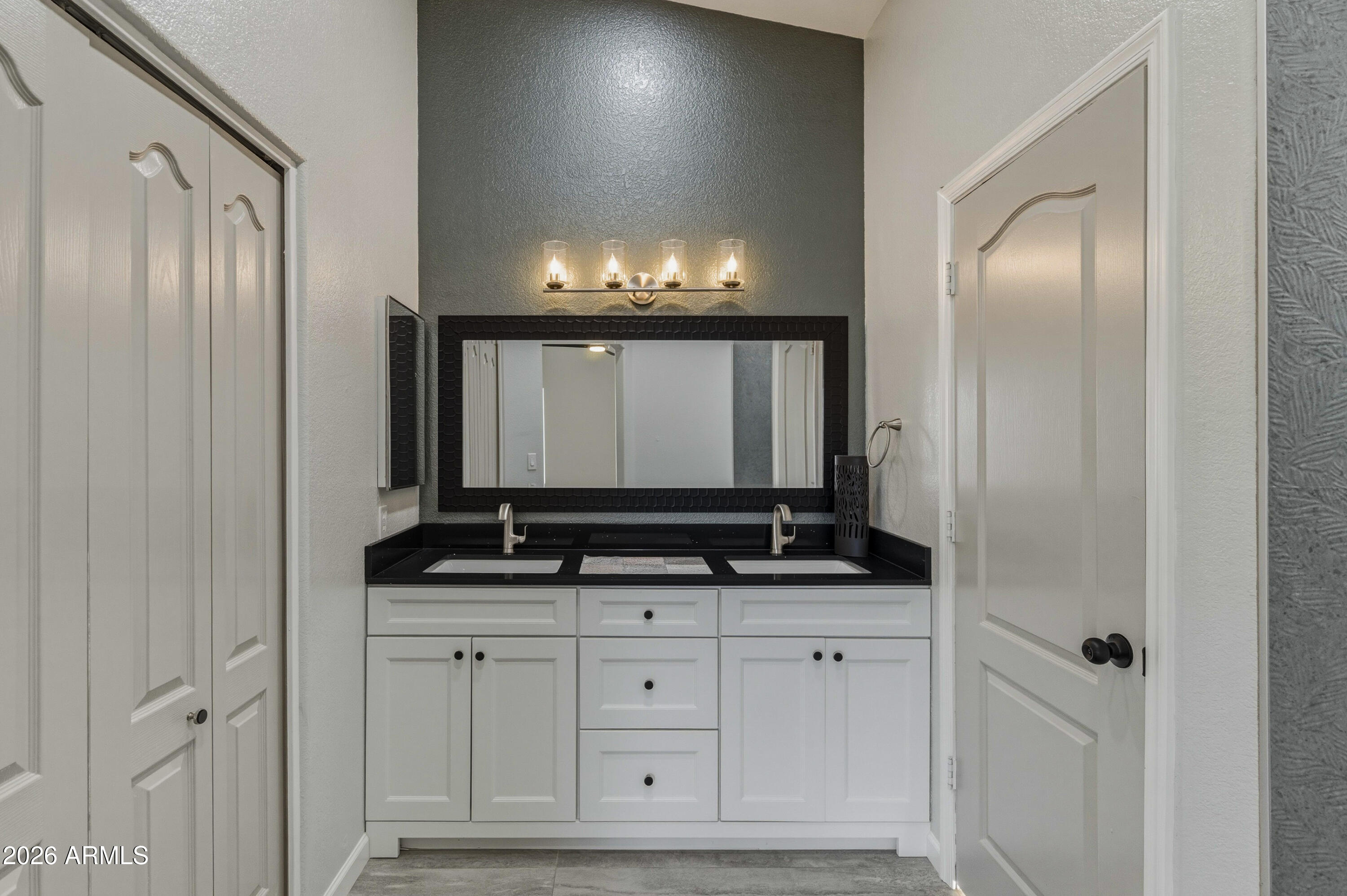 NISBET GREENS LOT 1-24 TR A-C - Residential