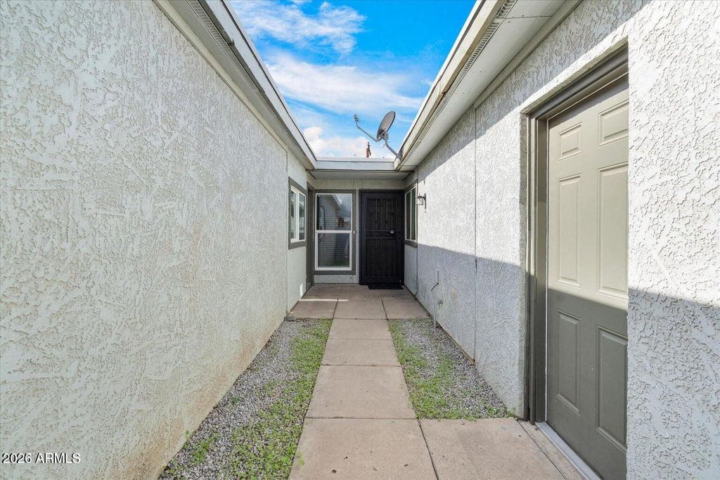 Photo of 7132 N 63rd Drive, Glendale, AZ 85301 (MLS # 6970511)