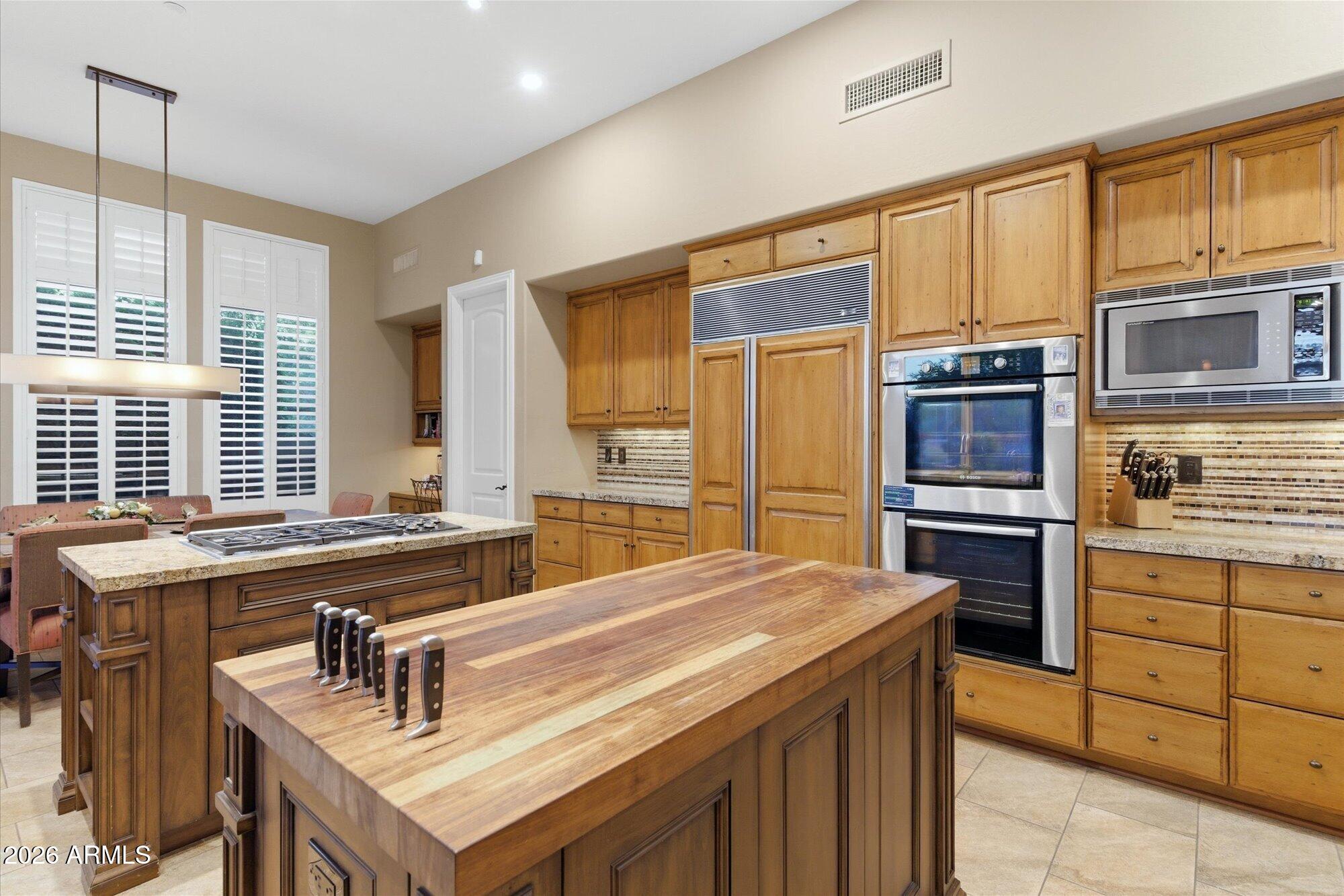 Scottsdale, Arizona, 85255, United States, 4 Bedrooms Bedrooms, ,4 BathroomsBathrooms,Residential,Active,2036357