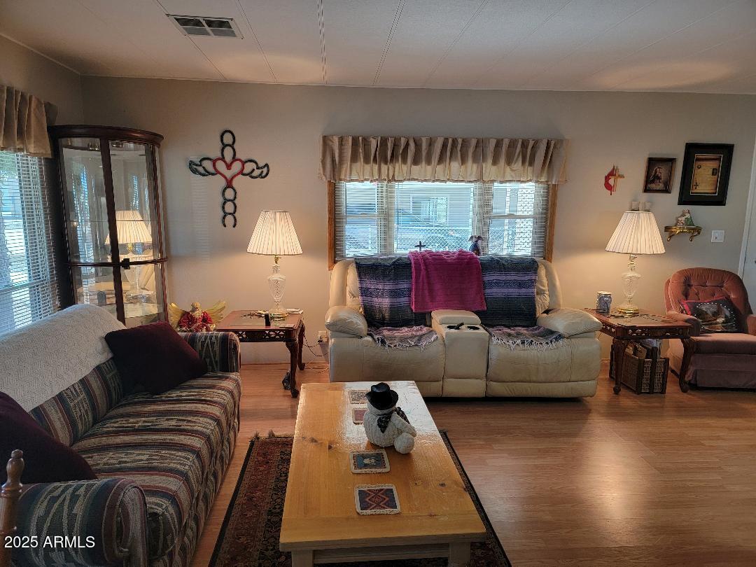 3604 N FLORENCE Boulevard