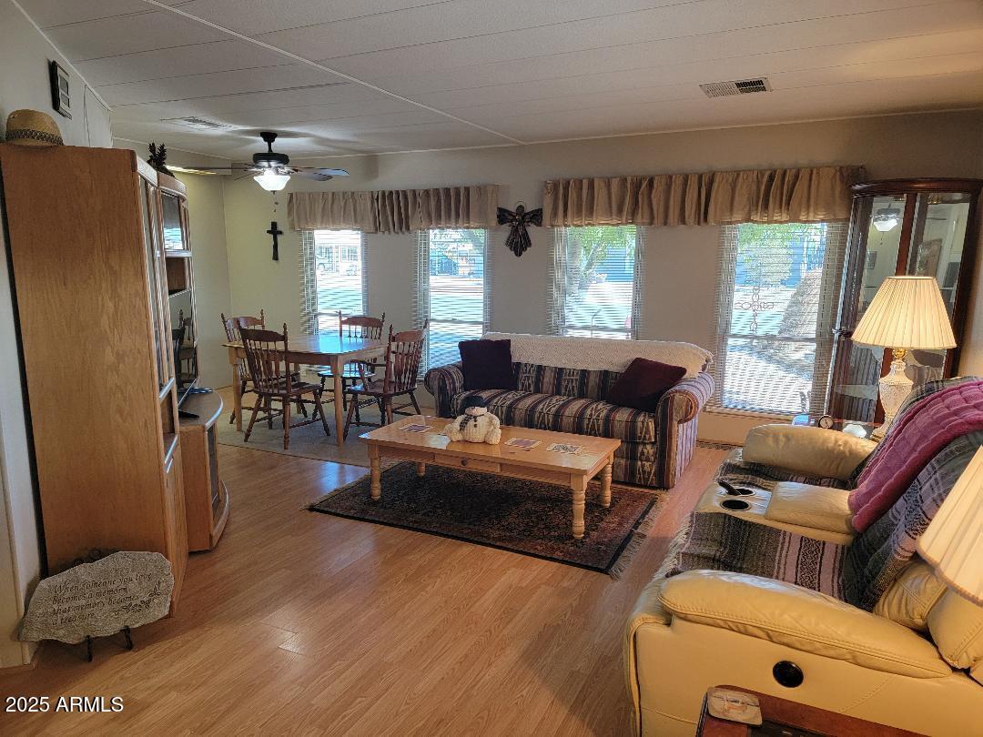 3604 N FLORENCE Boulevard