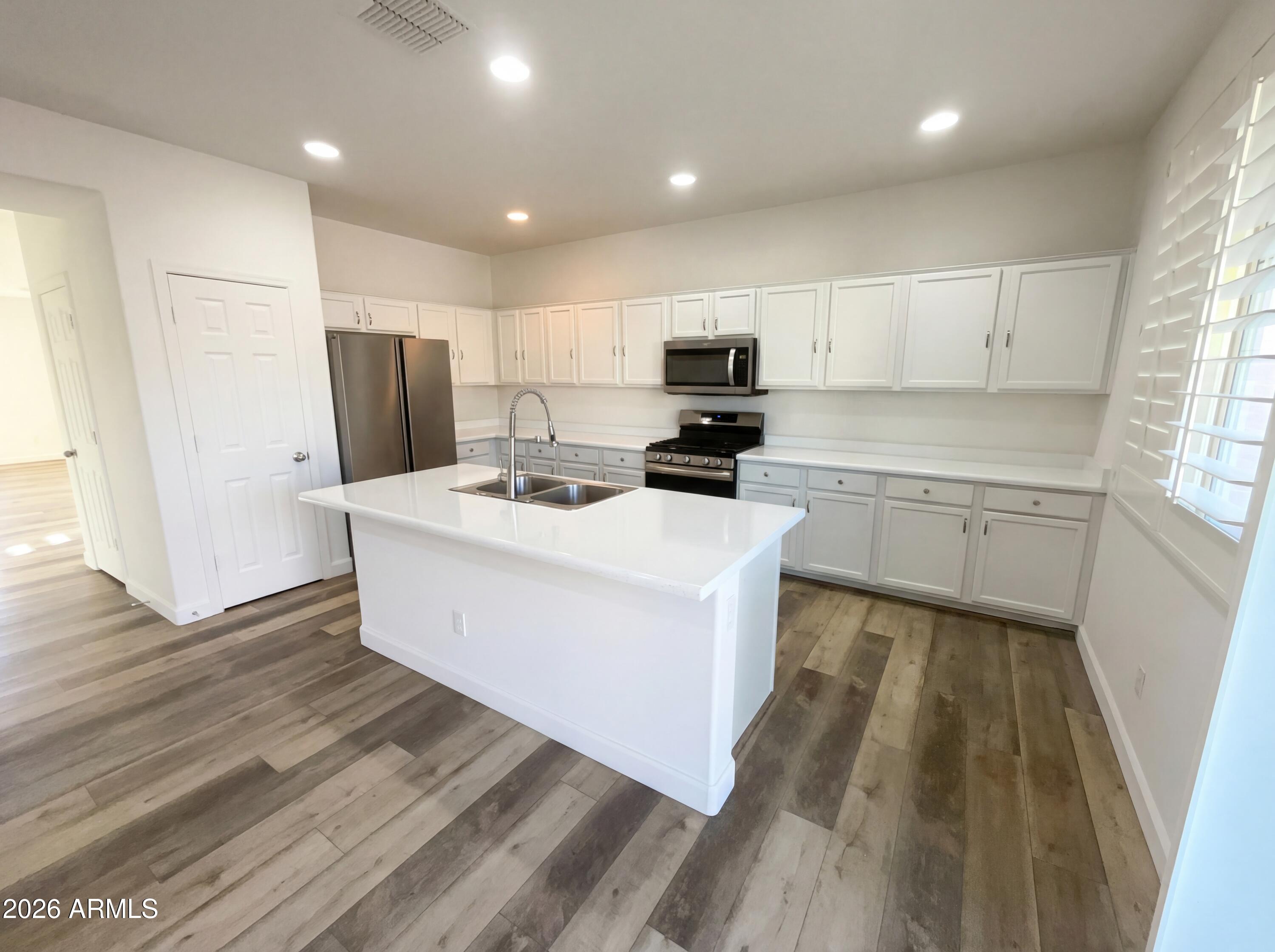 3940 E BLUE SPRUCE Lane