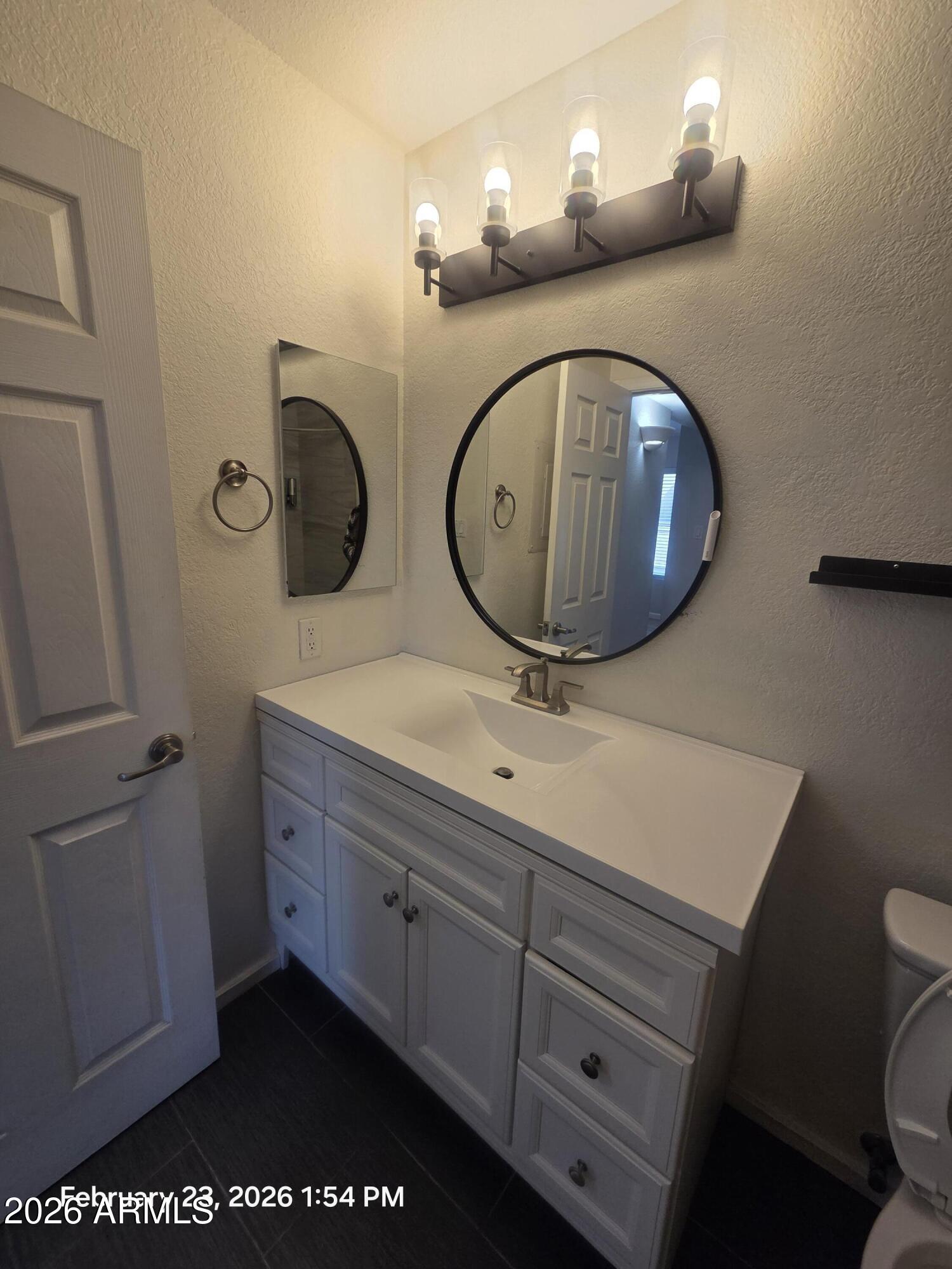 5122 E SHEA Boulevard 2085