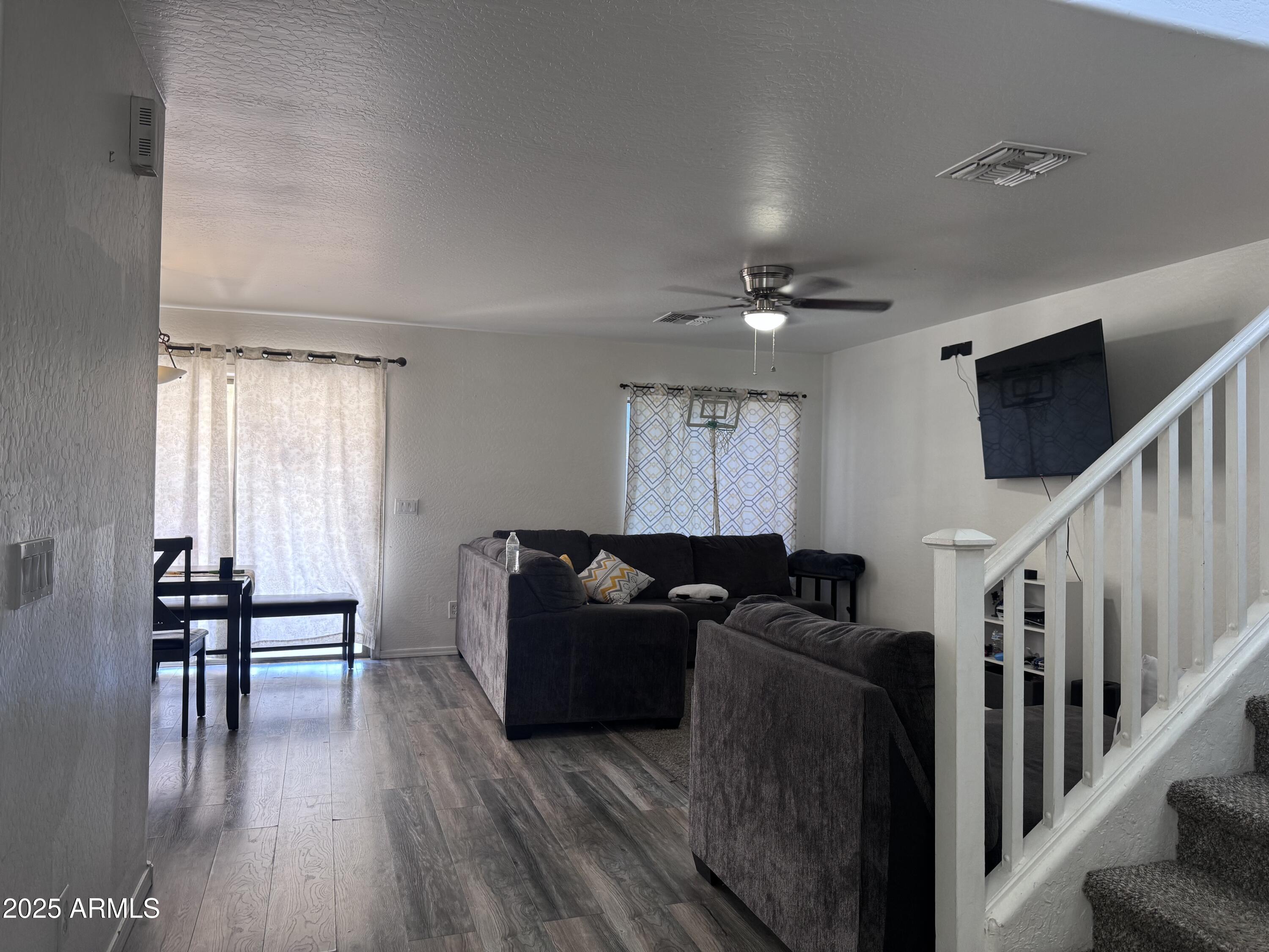 12505 W SURREY Avenue