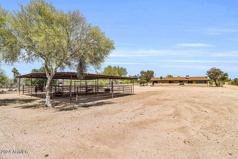 A home in Cave Creek