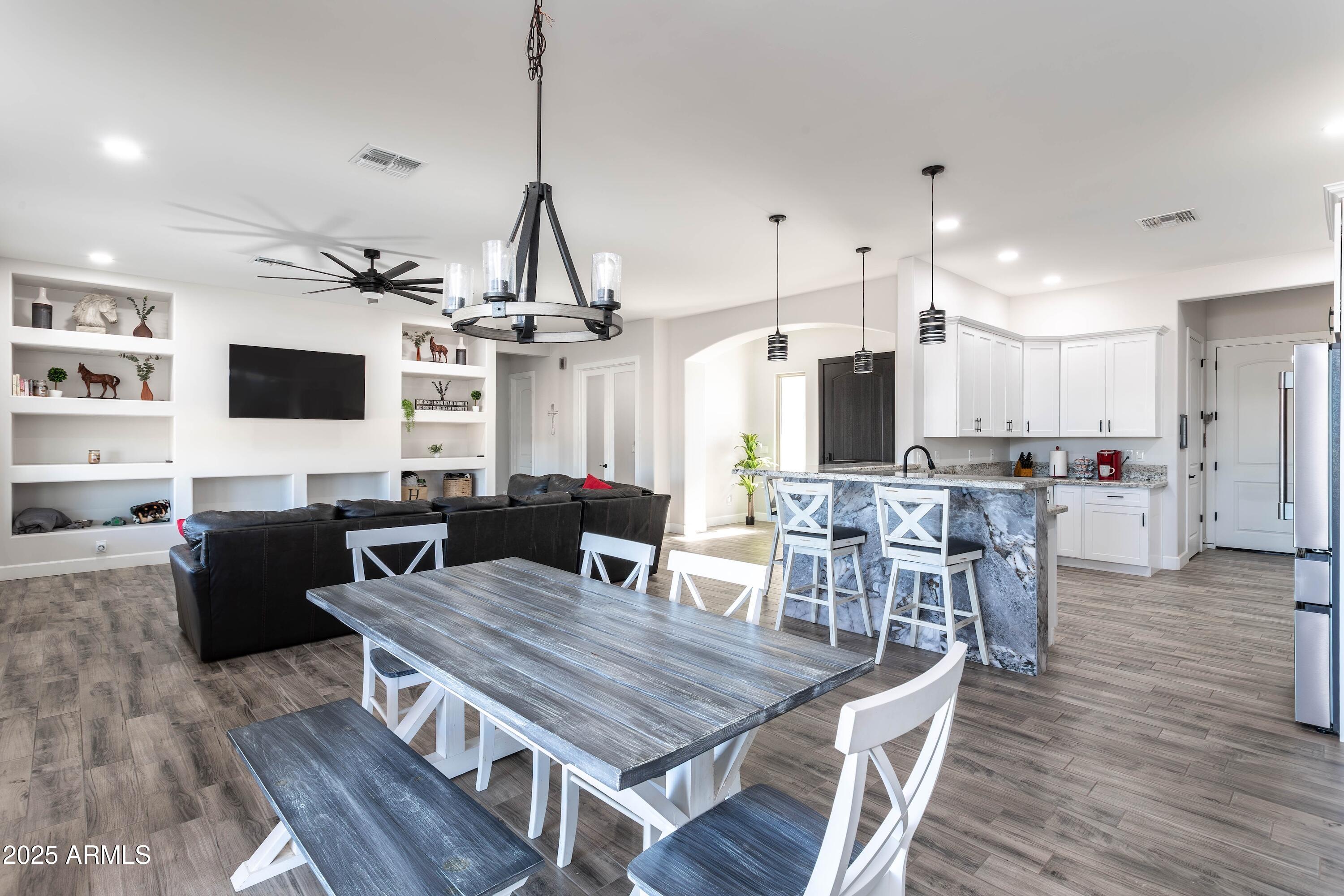 24009 W REDBIRD Road W