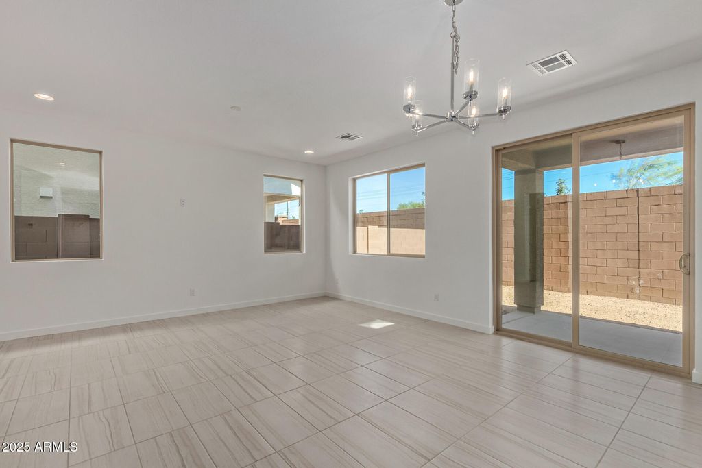 Photo of 701 S Del Rancho Cir, Mesa, AZ 85208 (MLS # 6929350)