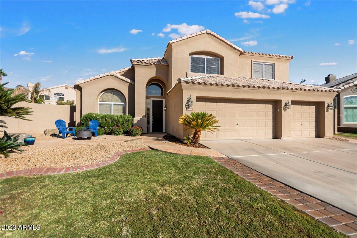 1216 E ROCKY SLOPE Drive