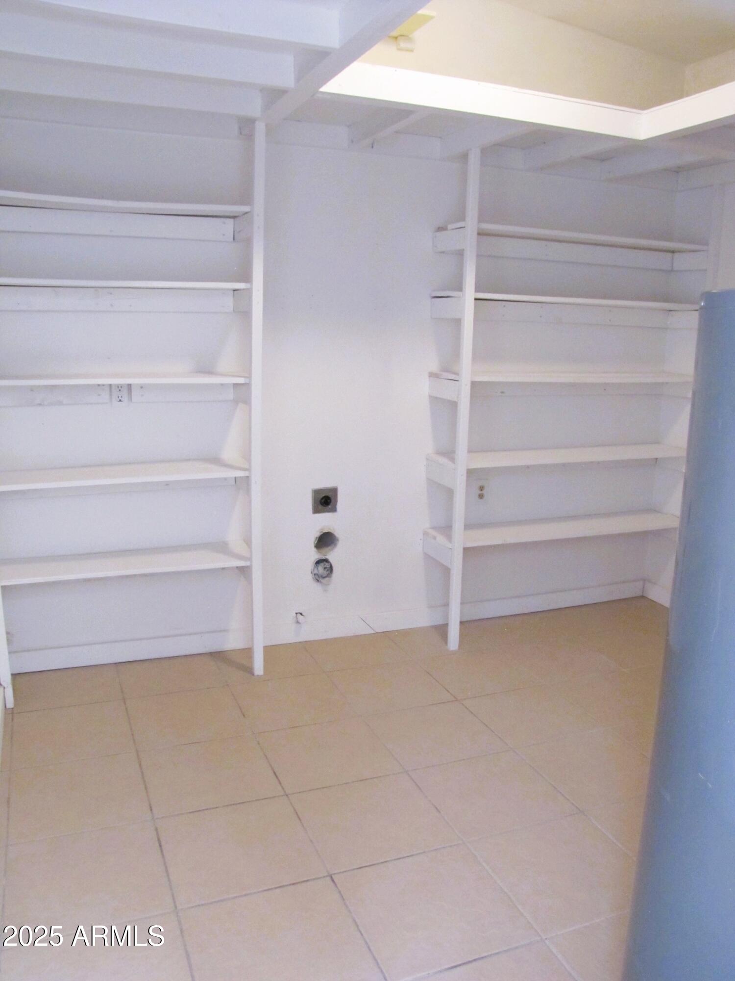 BUENA 3 - Residential