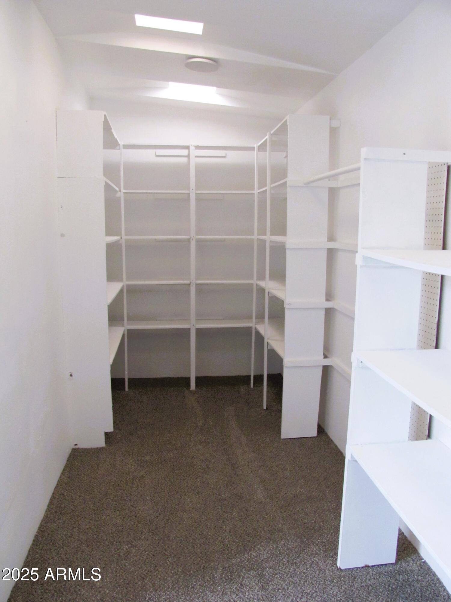 BUENA 3 - Residential