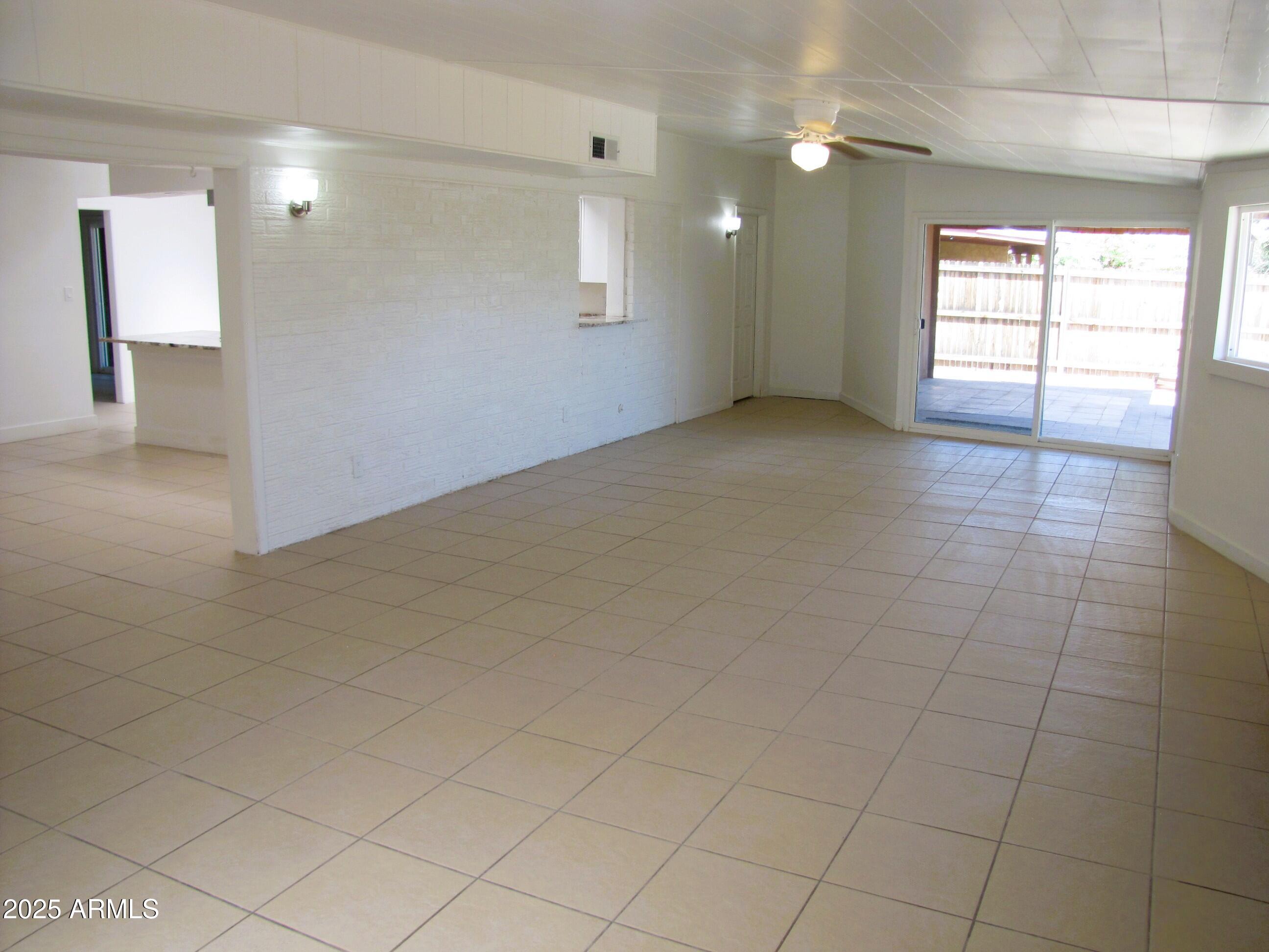 BUENA 3 - Residential