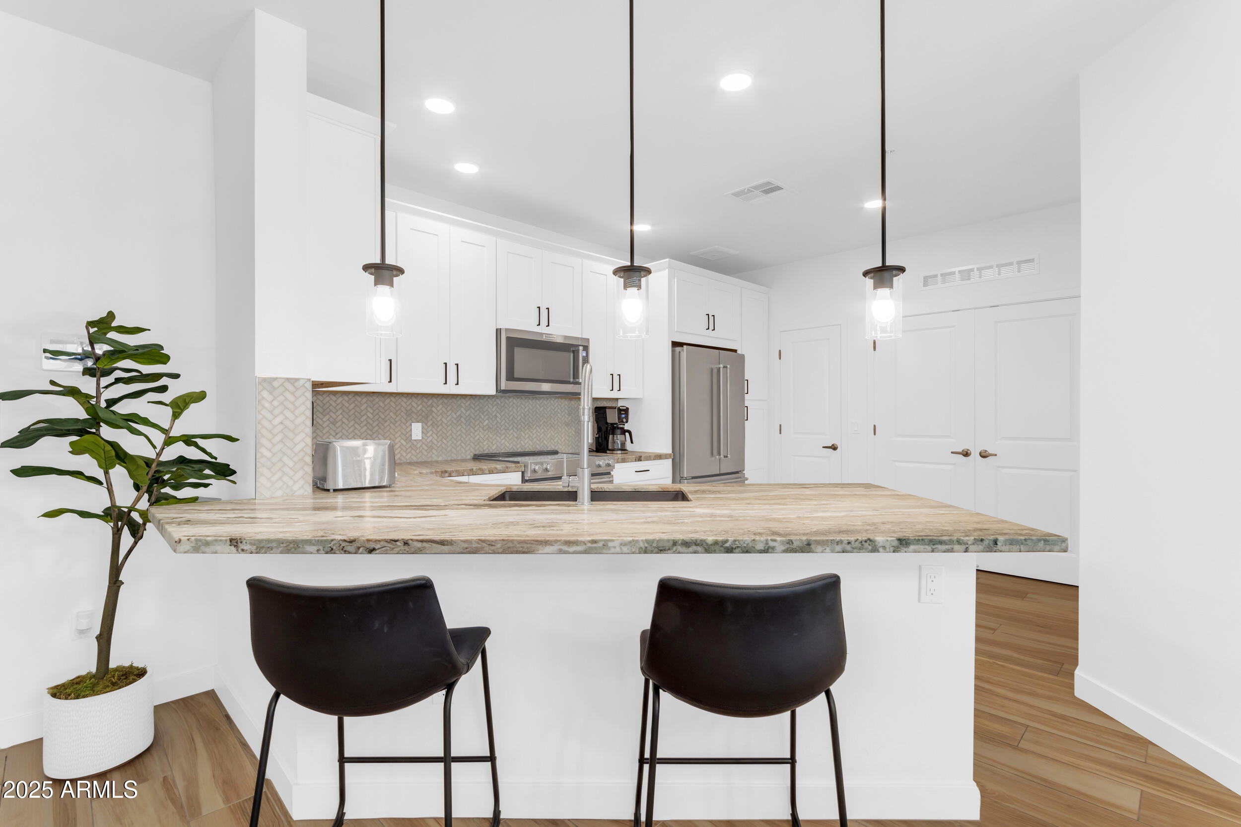 2511 W QUEEN CREEK Road 165