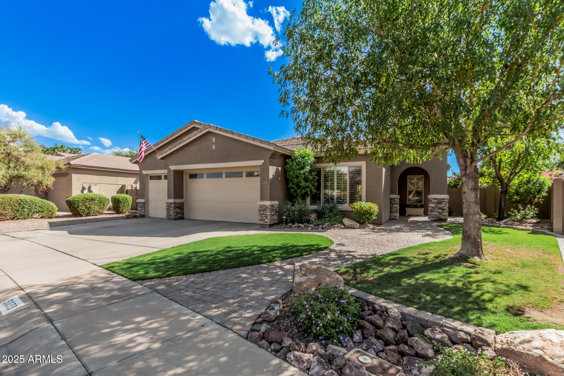 3033 W KELLER Drive