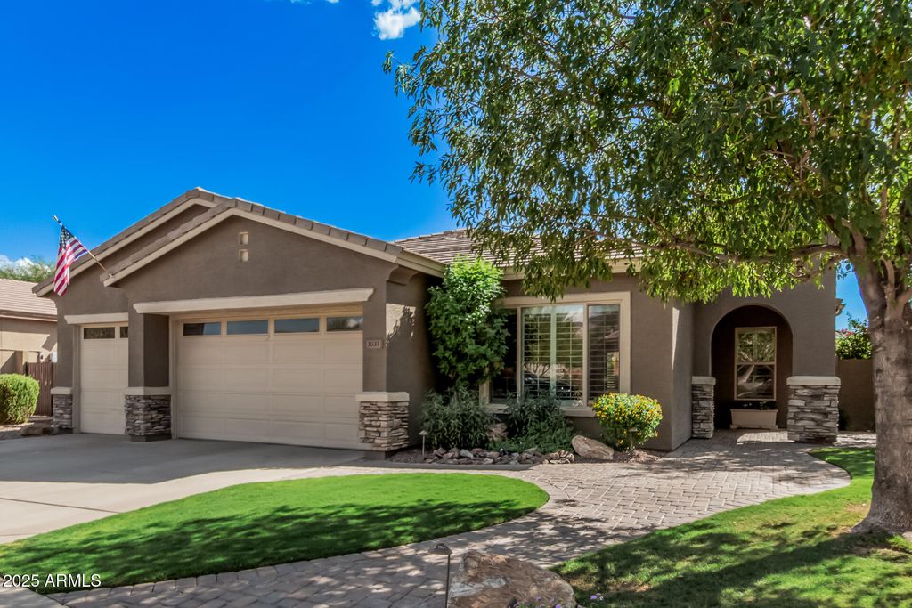 Photo of 3033 W Keller Drive, Anthem, AZ 85086 (MLS # 6906287)