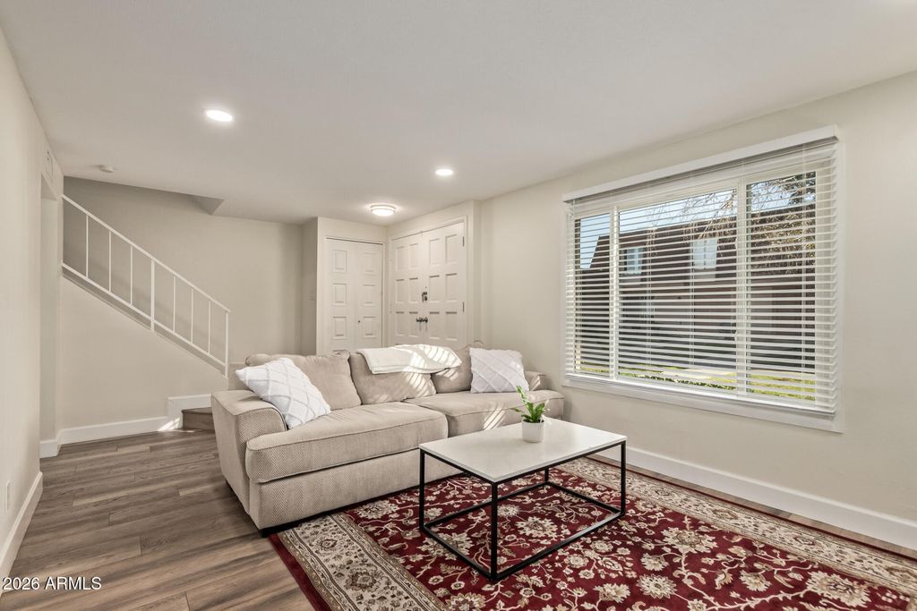 Photo of 1627 E Logan Drive, Tempe, AZ 85282 (MLS # 6973200)