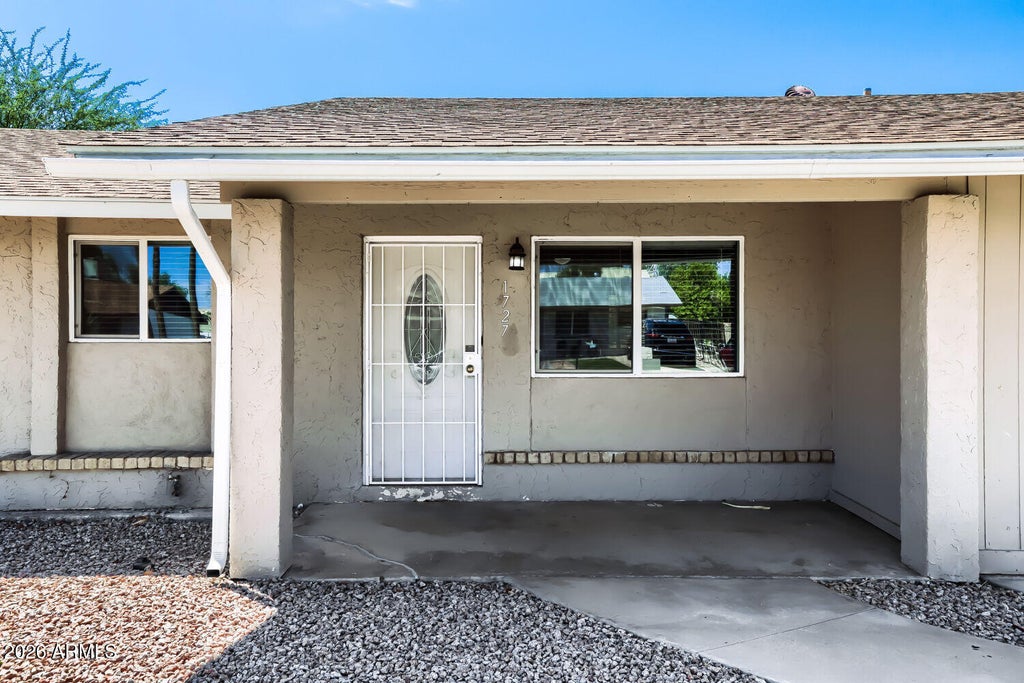 Photo of 1727 W Villa Theresa Drive, Phoenix, AZ 85023 (MLS # 7072044)