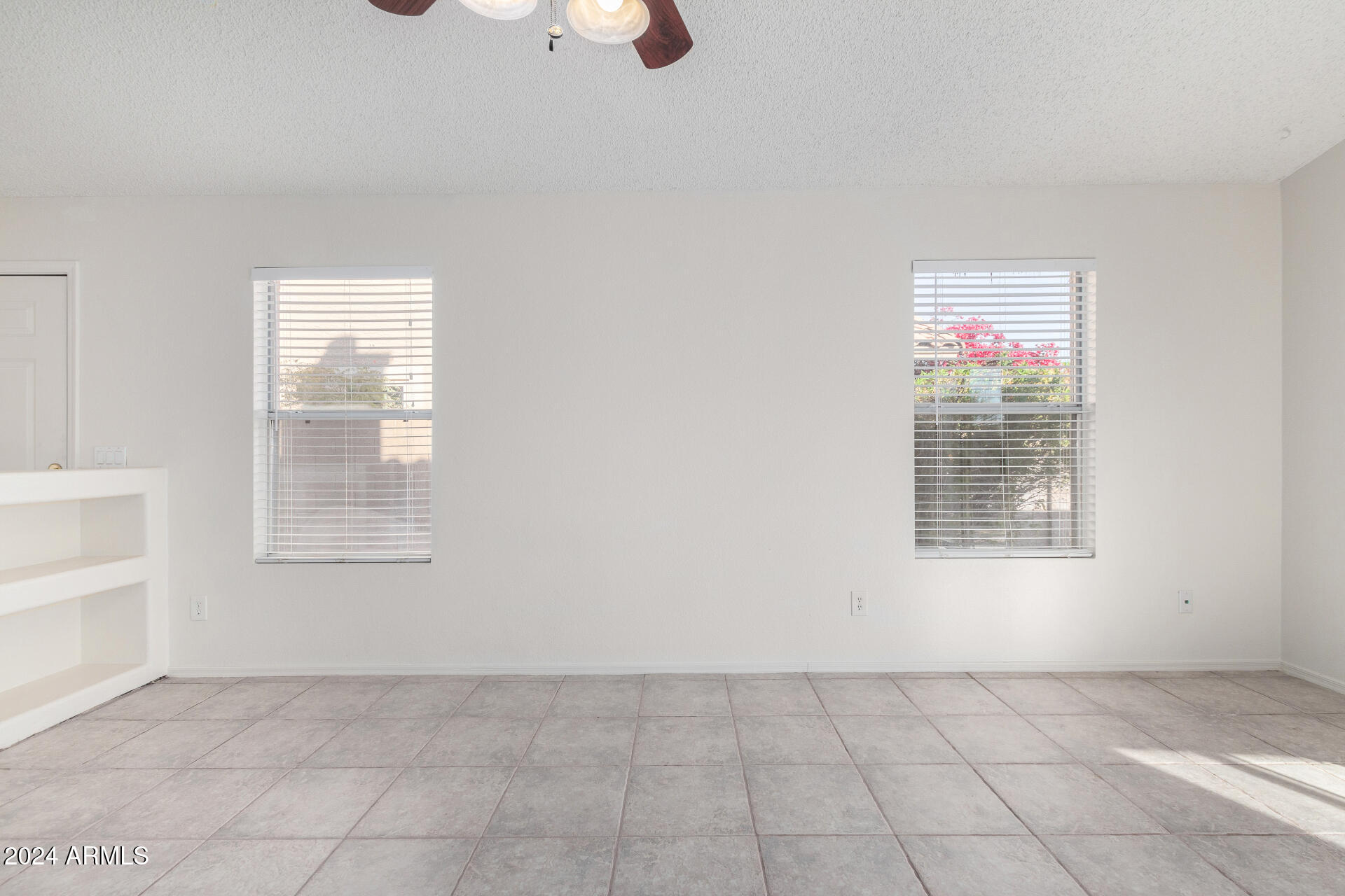 3025 E WOODLAND Drive