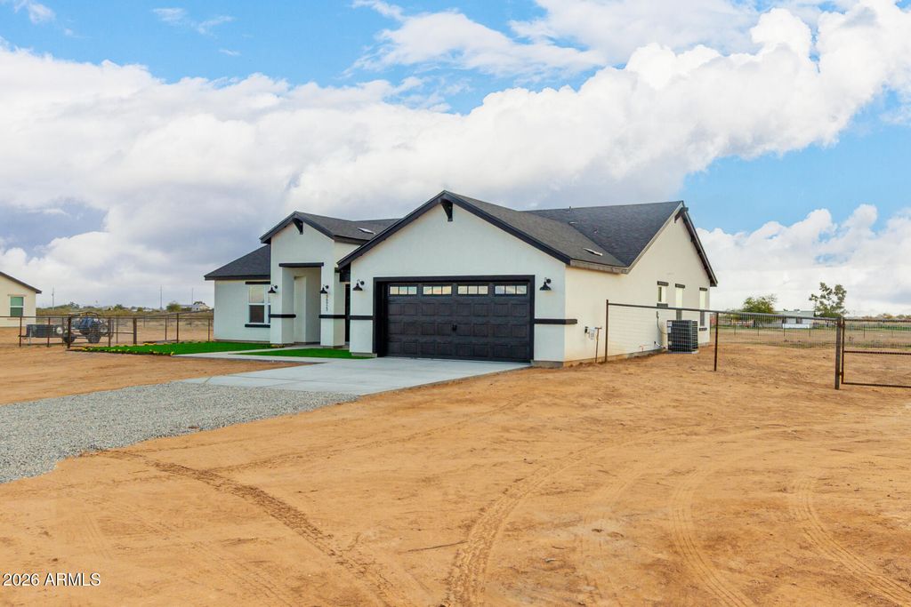 Photo of 36923 W Monroe Street, Tonopah, AZ 85354 (MLS # 6965950)