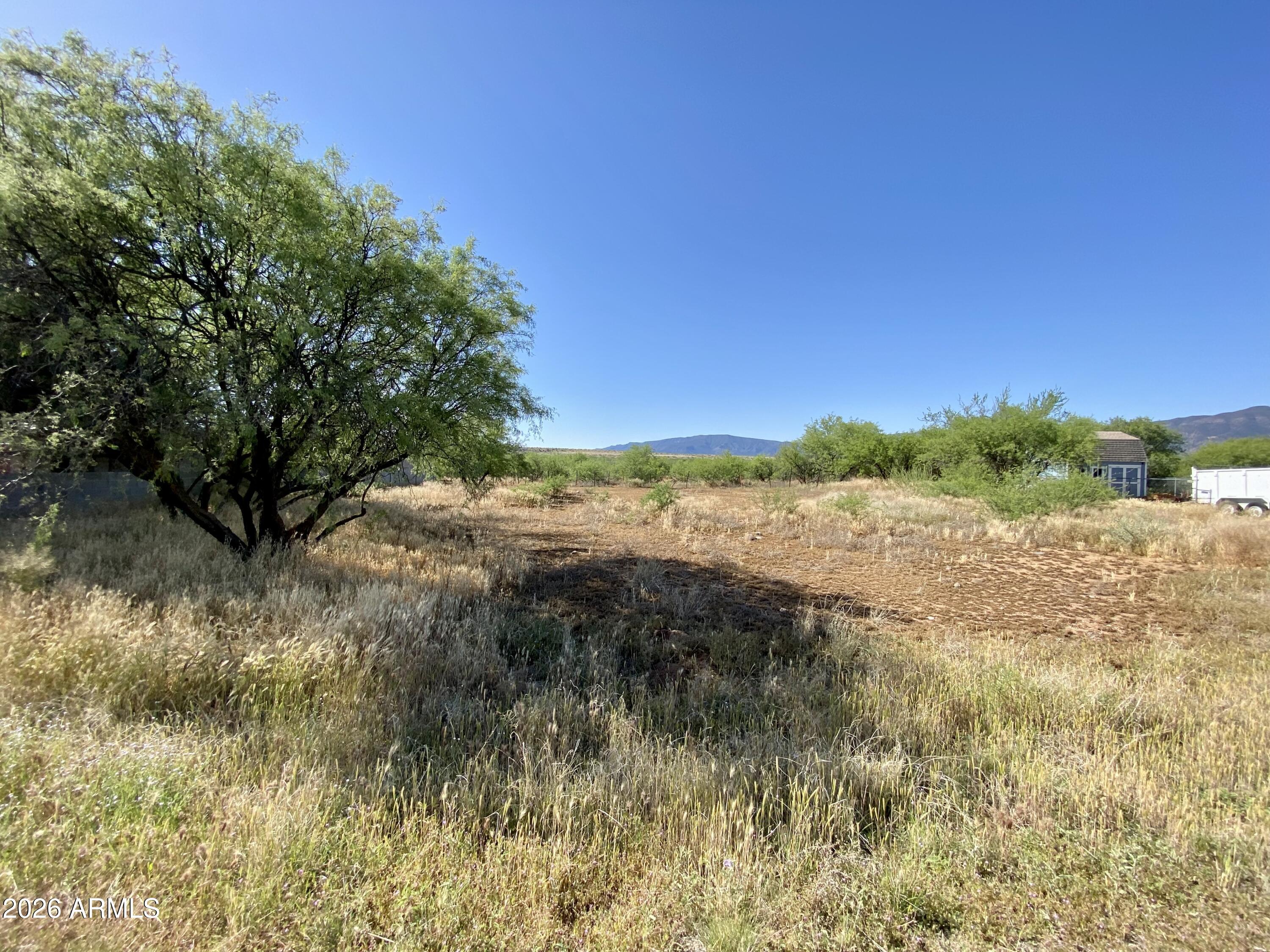 3895 E CLINTON Lane 949