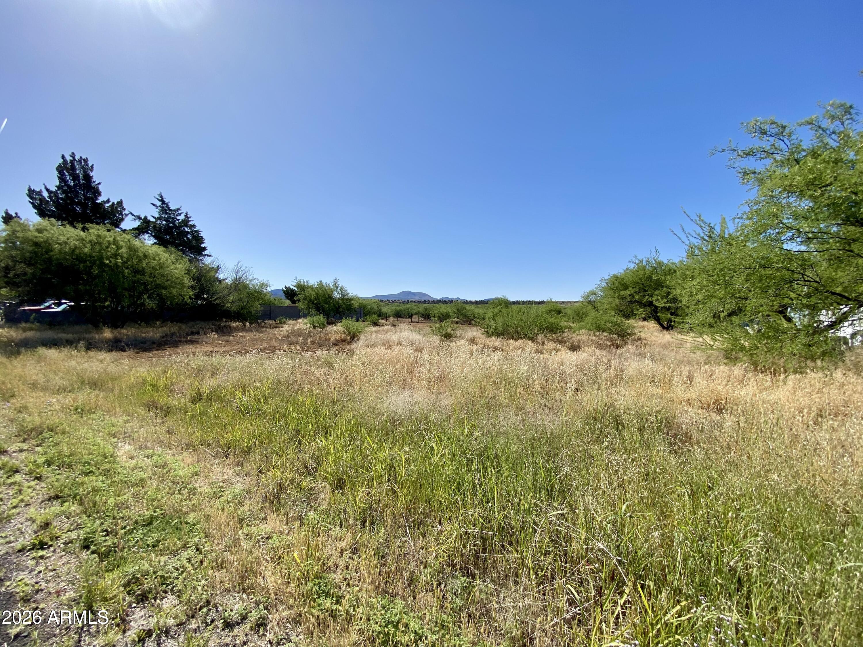 3895 E CLINTON Lane 949