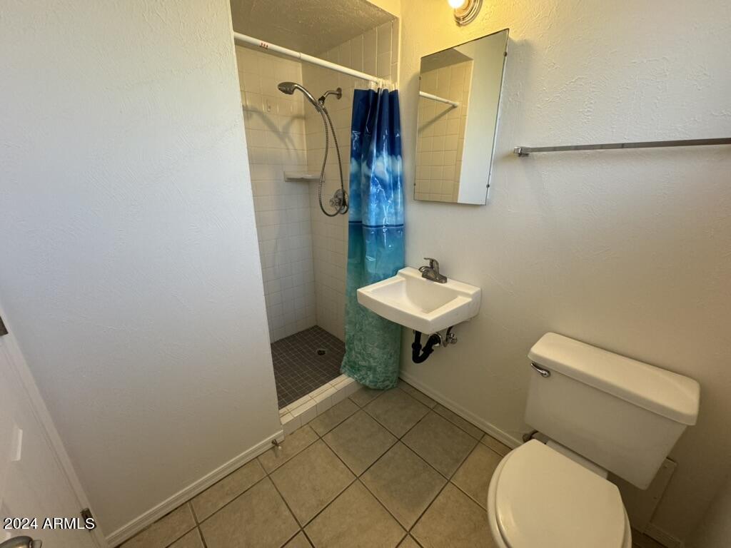 GARDEN CANYON HEIGHTS - Residential Lease