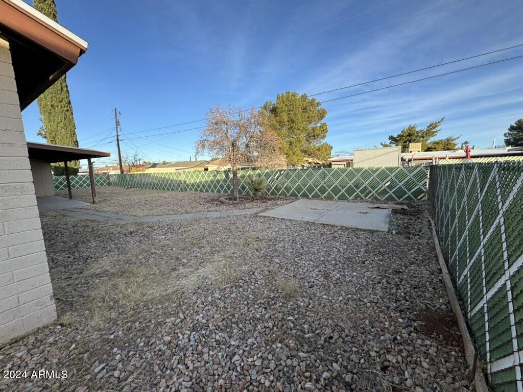 GARDEN CANYON HEIGHTS - Residential Lease