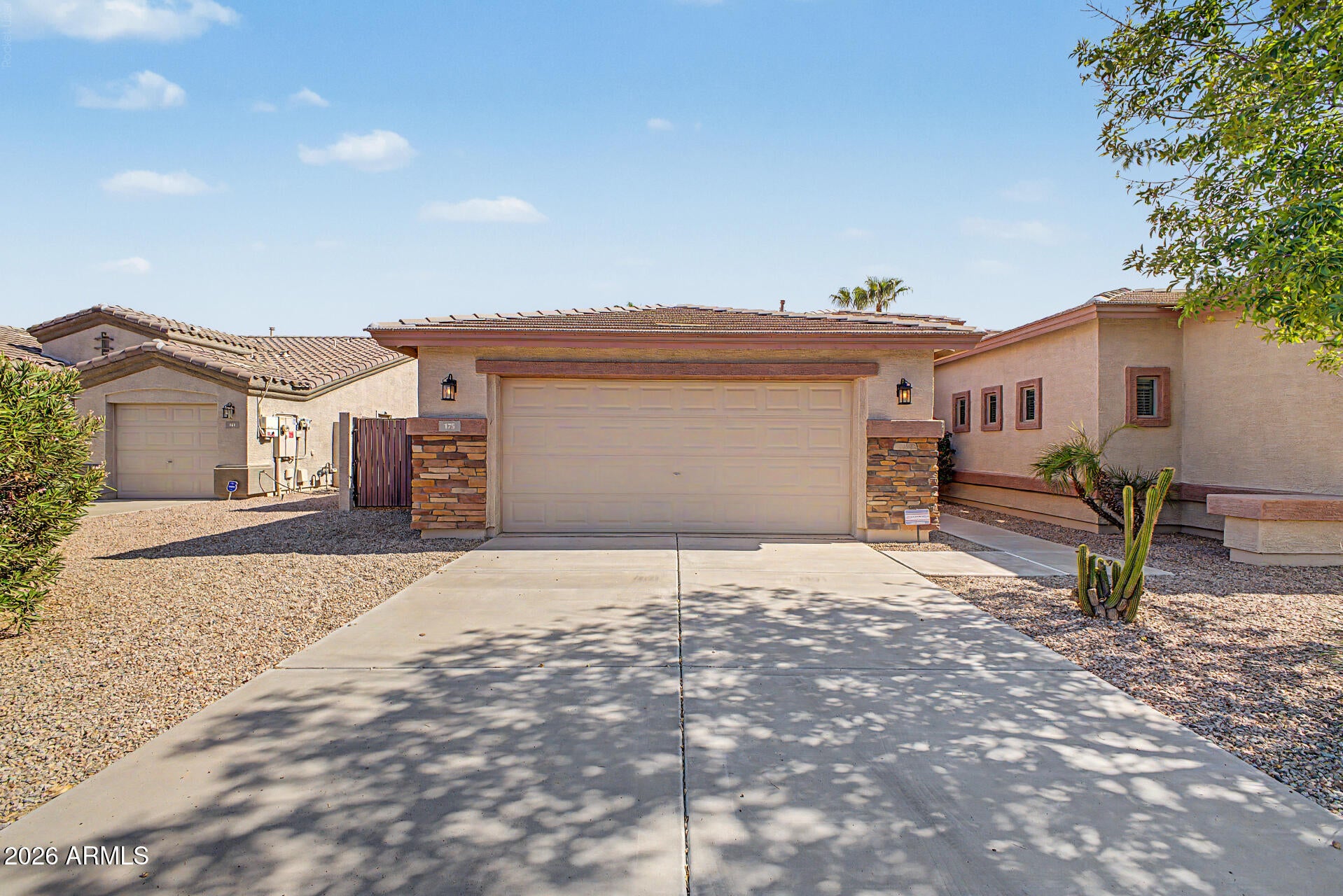 175 W MONTEGO Drive