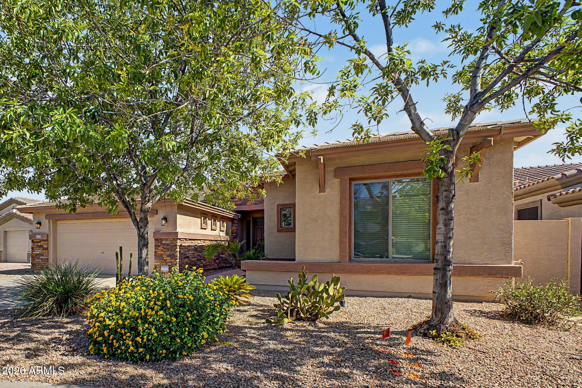 175 W MONTEGO Drive