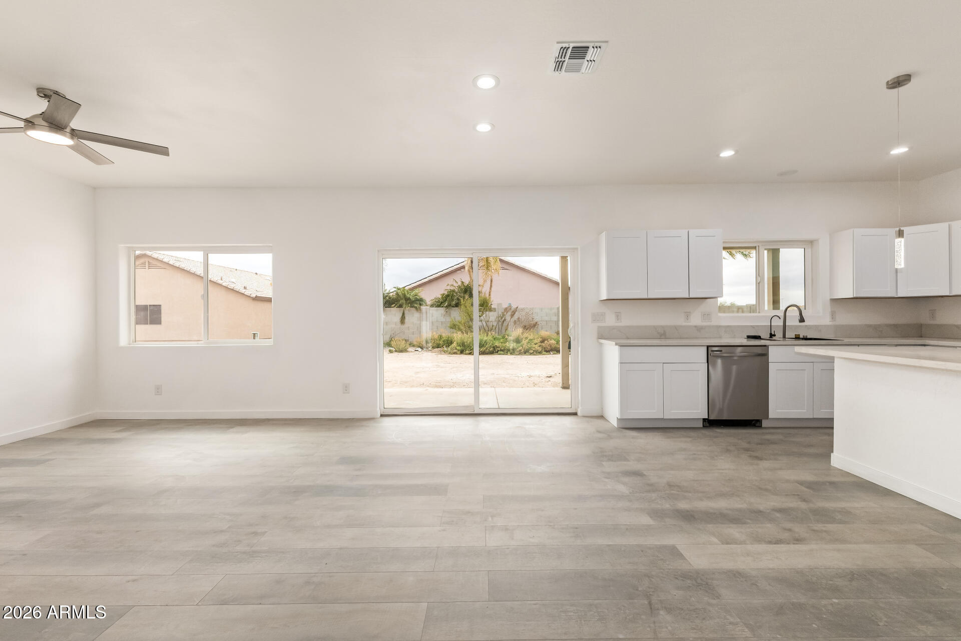 ARIZONA CITY UNIT TEN - Residential