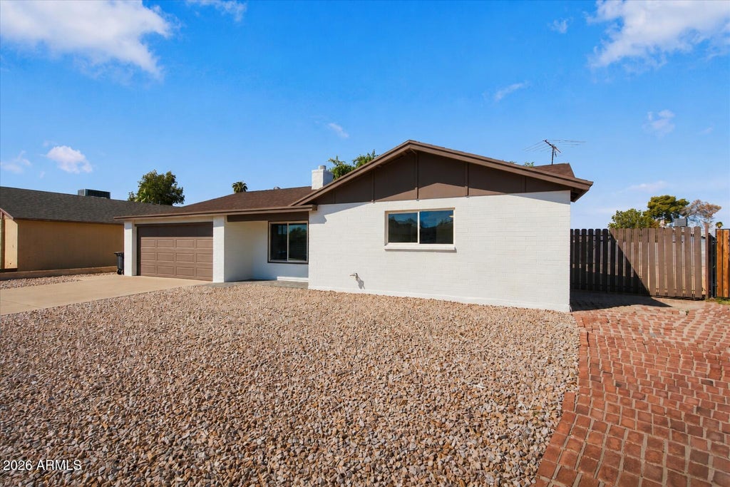 Photo of 11450 N 44th Avenue, Glendale, AZ 85304 (MLS # 7090639)