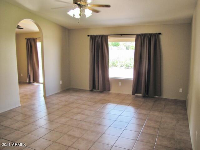 MOUNTAIN RIDGE PHASE 3 - Residential Lease