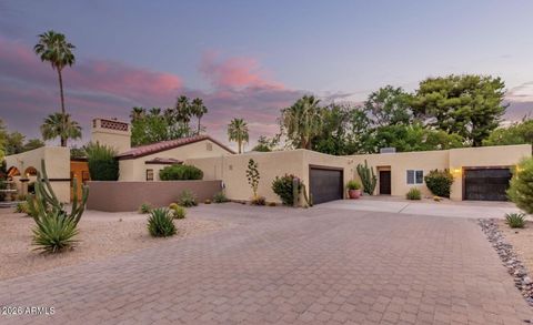 Photo of 20 E Bethany Home Road, Phoenix, AZ 85012 (MLS # 6996232)