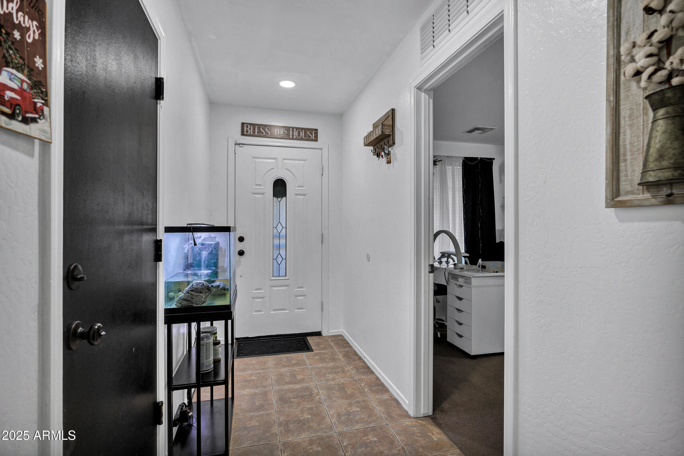 2119 W Central Avenue