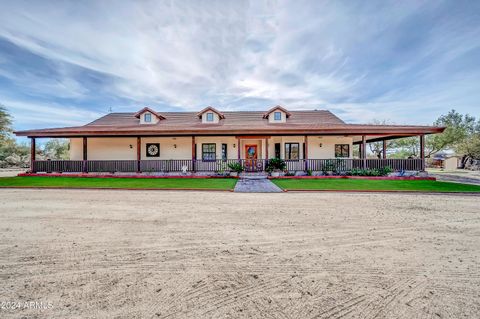 A home in Cave Creek