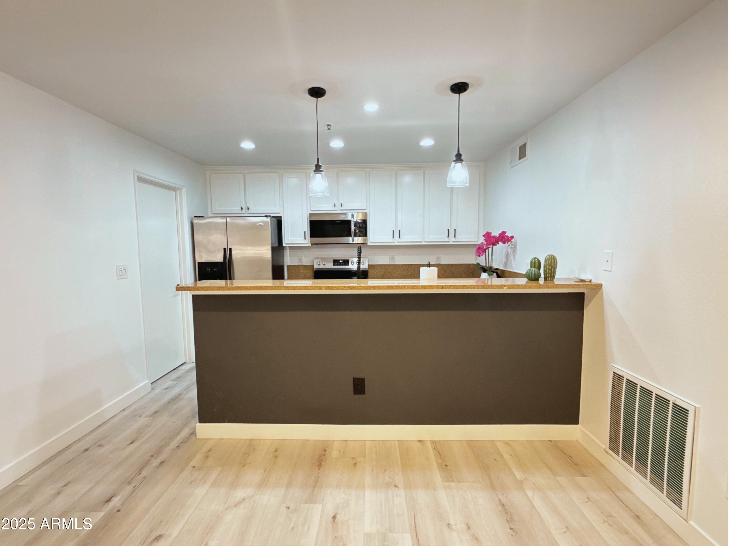 4704 E PARADISE VILLAGE Parkway 206