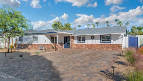 Photo of 4240 E Sells Drive, Phoenix, AZ 85018 (MLS # 6940529)