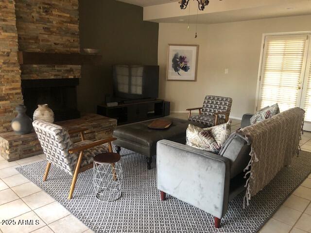 9709 E Mountain View Road 1624