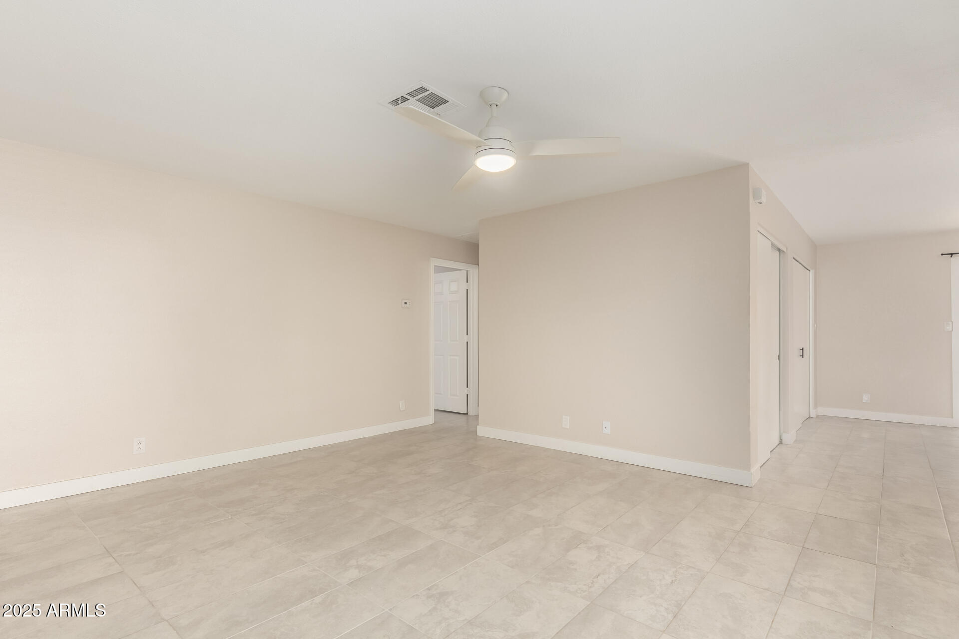 95 N COOPER Road 76