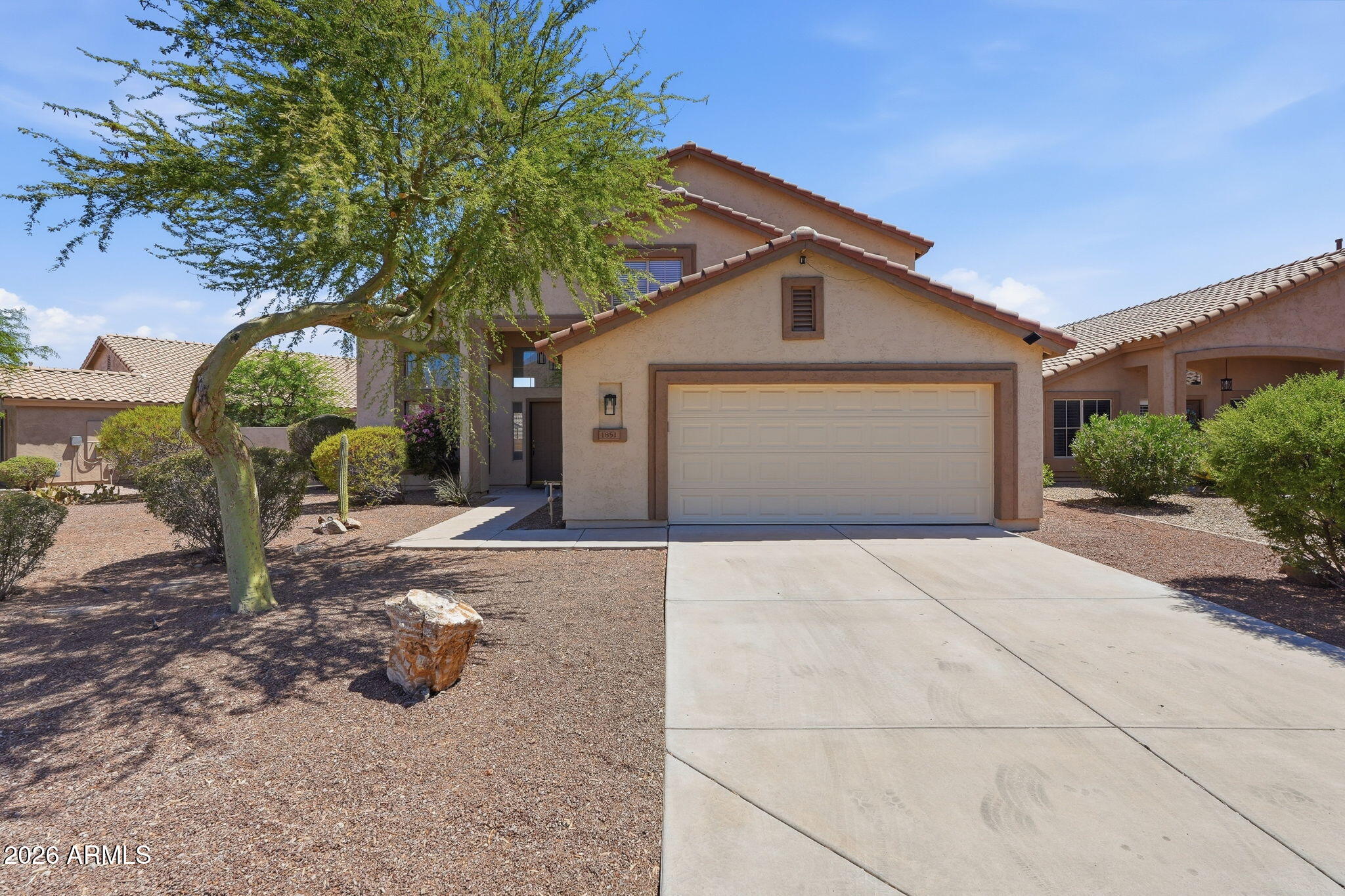 1851 W HIDDENVIEW Drive