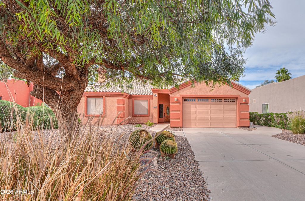 Photo of 880 W Saint Andrews Drive, Casa Grande, AZ 85122 (MLS # 7008417)