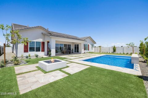 2153 E CHERRYWOOD Place Chandler AZ 85249