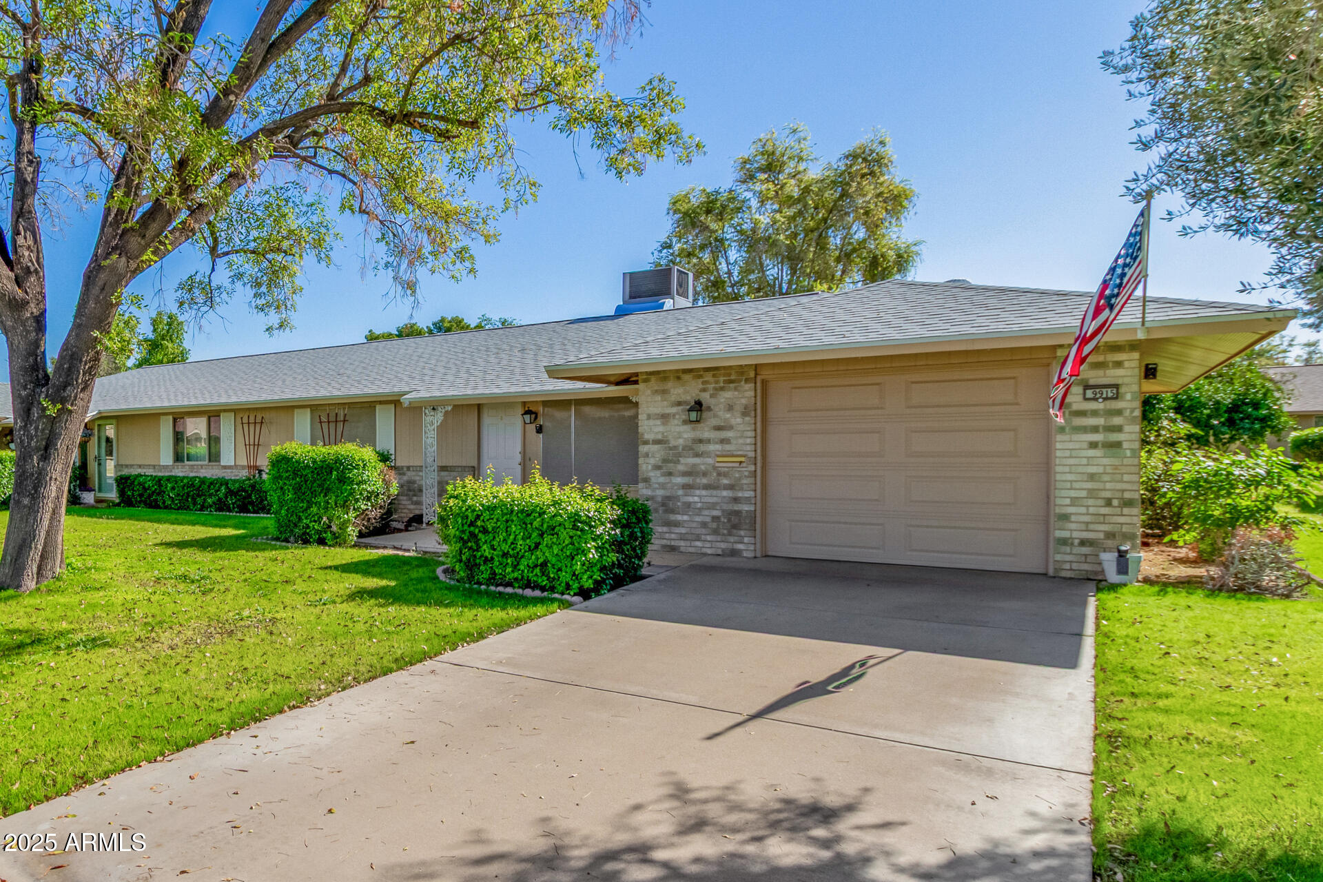 9915 W SANDSTONE Drive