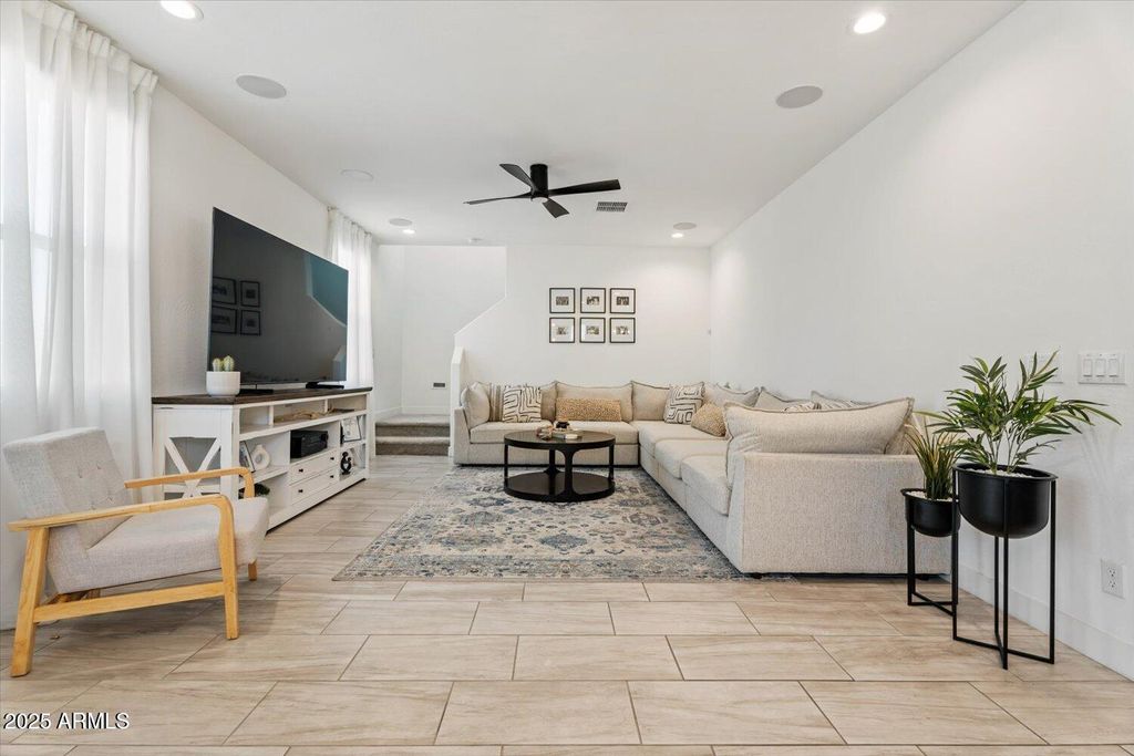 Photo of 10994 W Mckinley Street, Avondale, AZ 85323 (MLS # 6912872)