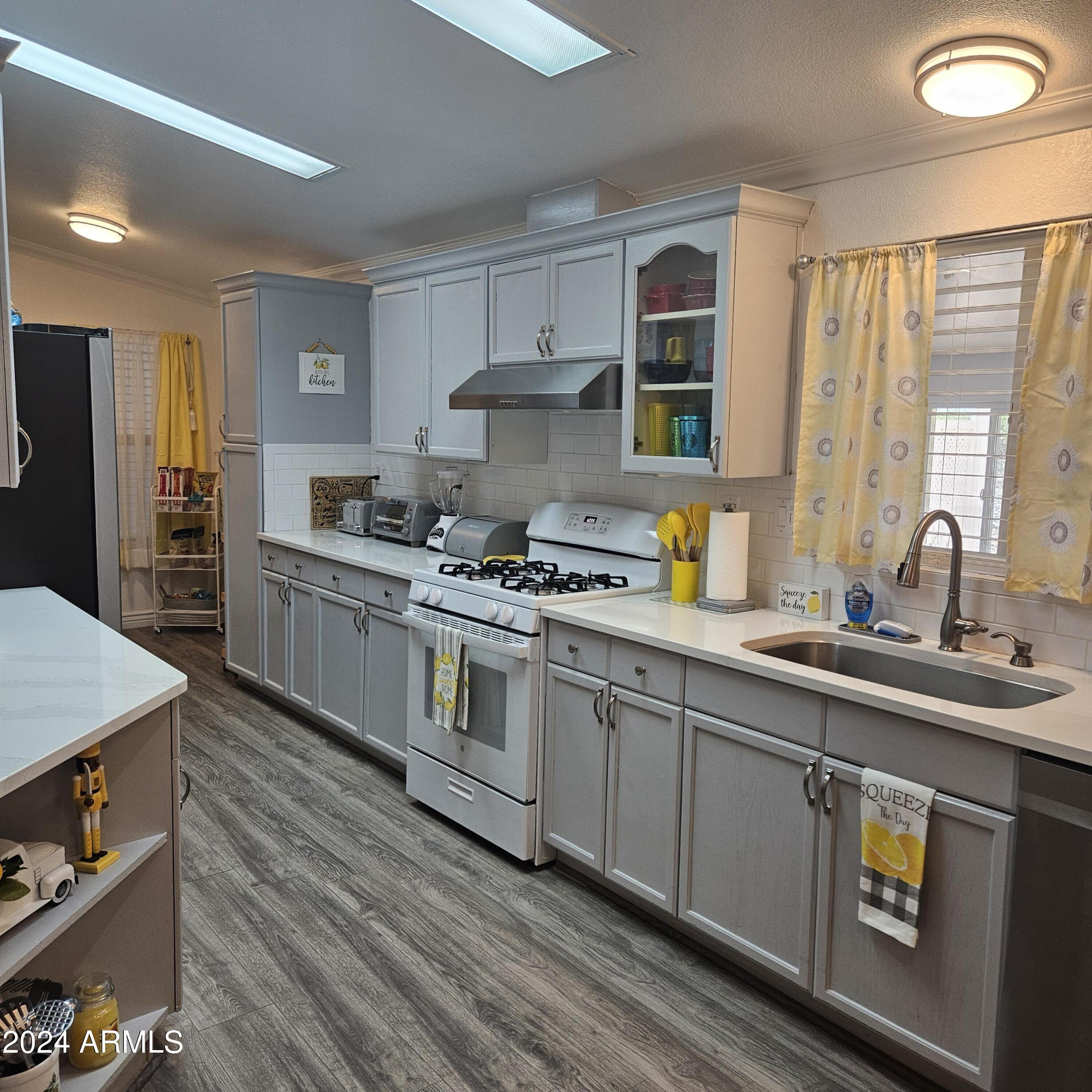 Sierra Vista Village - Residential