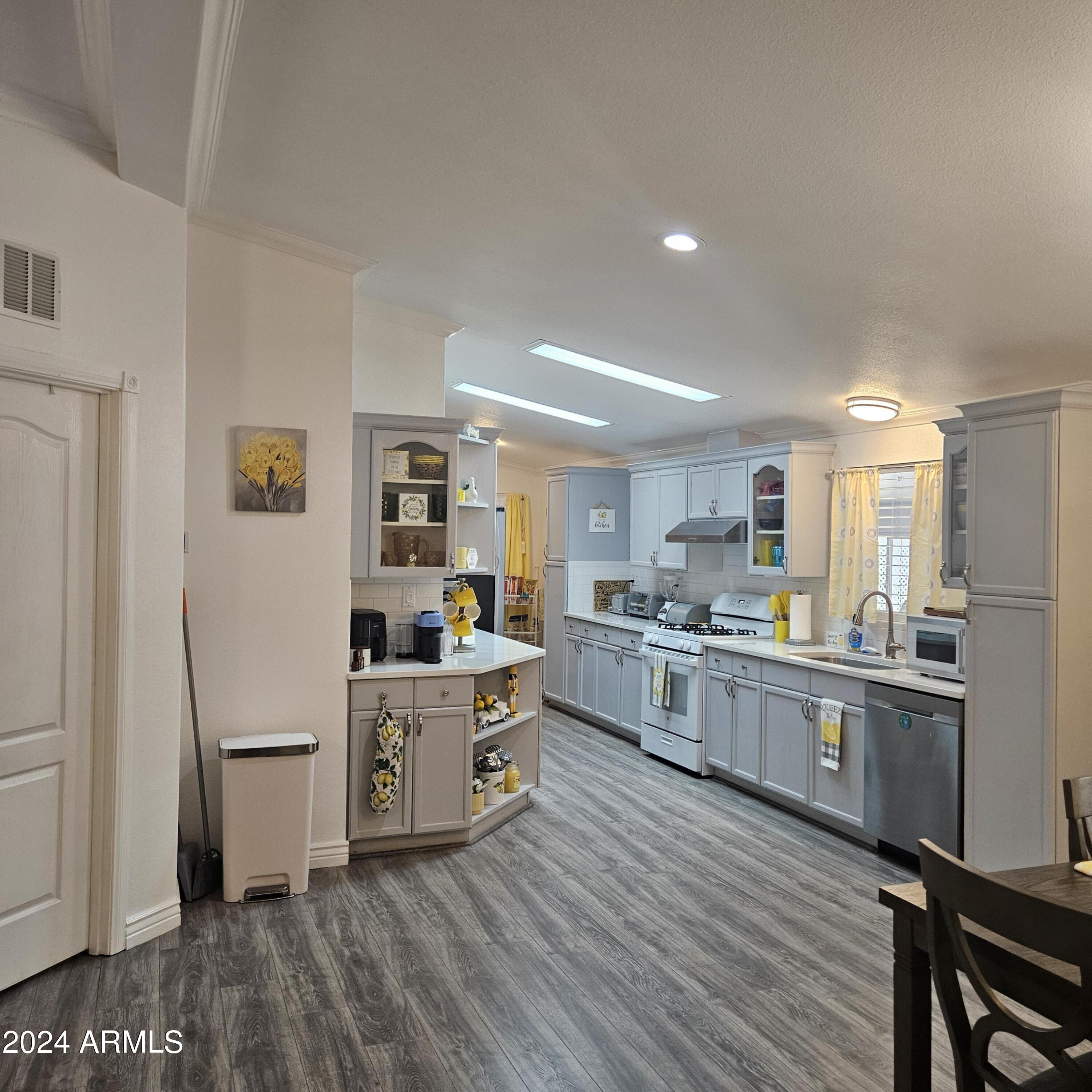 Sierra Vista Village - Residential