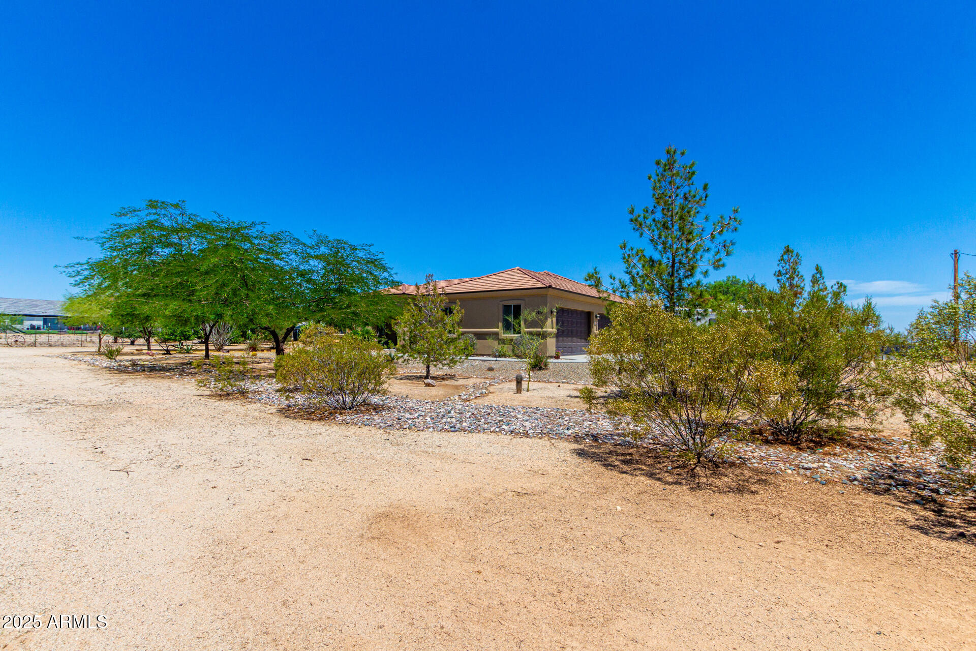 3614 W PHILLIPS Road