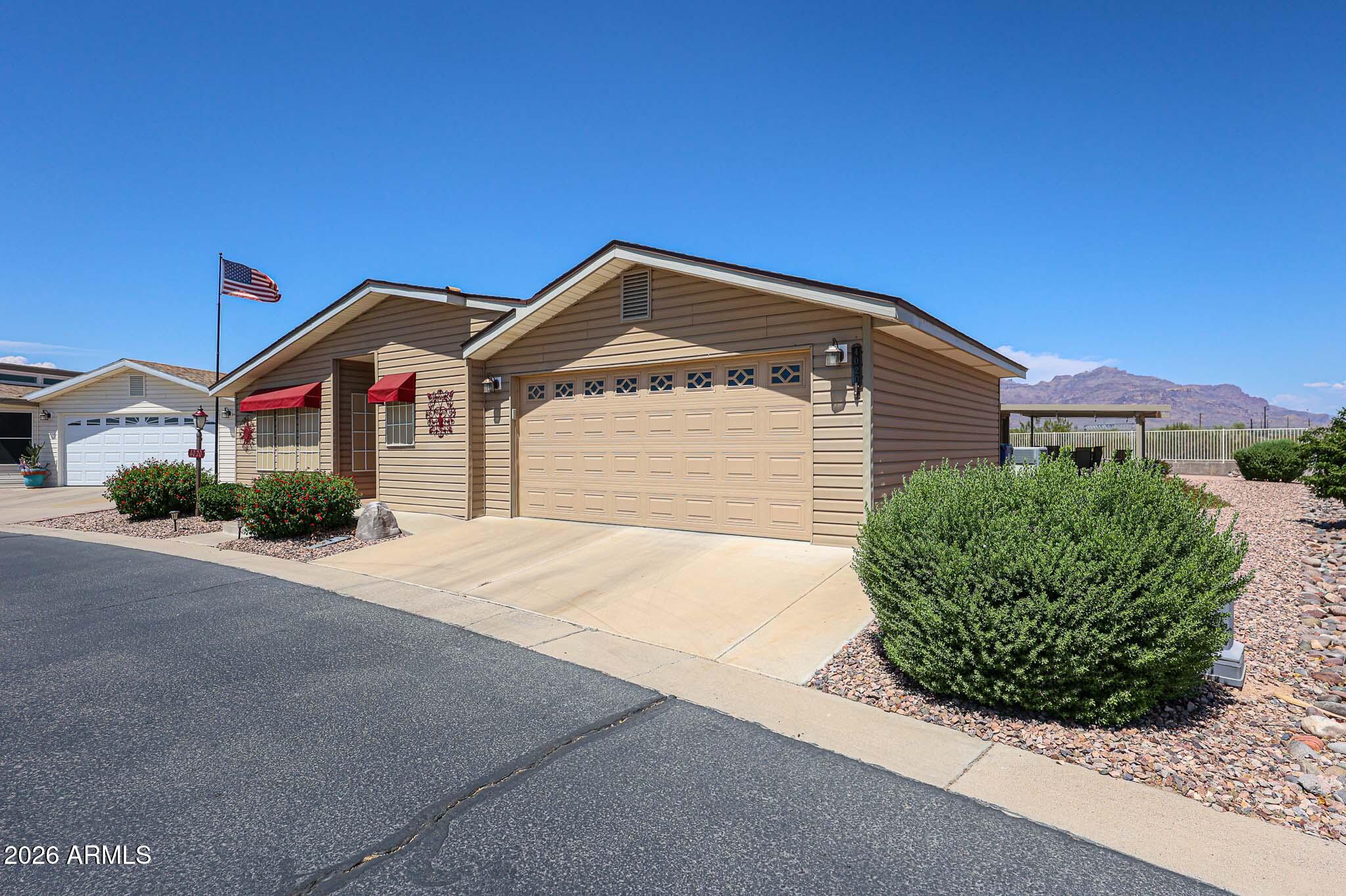 3301 S GOLDFIELD Road 4020